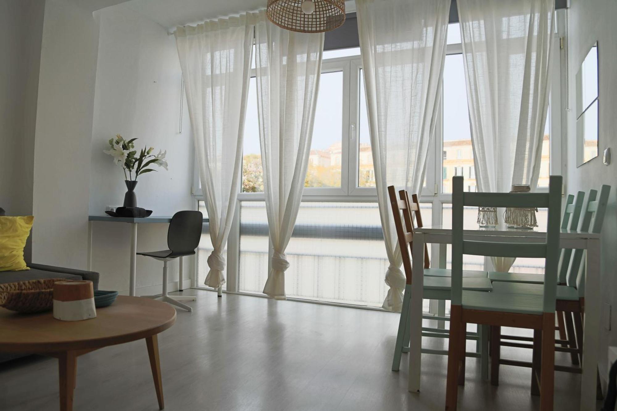 Apartamento En La Merced Malaga Bagian luar foto