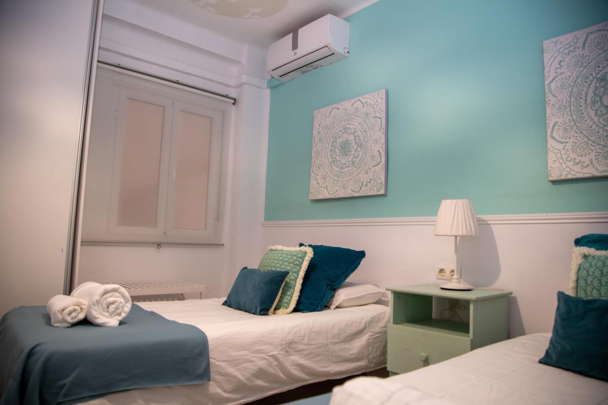 Apartamento En La Merced Malaga Bagian luar foto